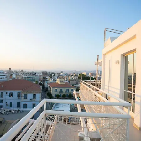 1-80 Collection Penthouse By Trulycyprus Lägenhet Limassol