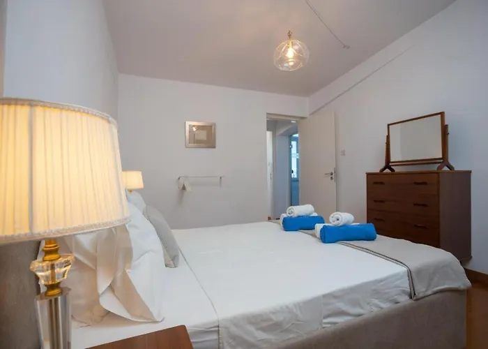 1-80 Collection Penthouse By Trulycyprus アパート *